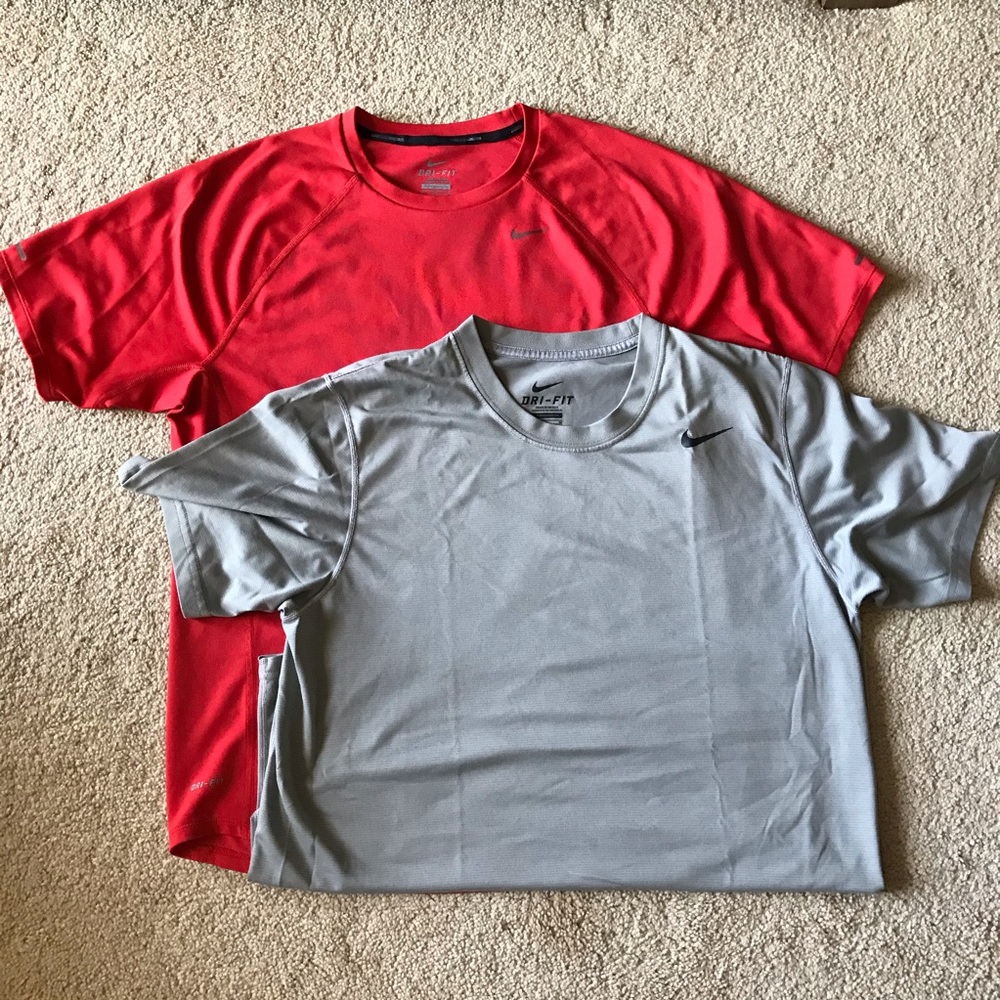 Nike Men’s Dri-fit shirt M. Set of 2 .